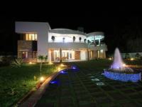thopputhurai-curved-house-fountain