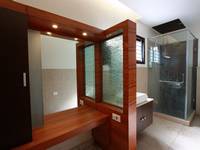 thopputhurai-curved-house-bedroom-3-toilet-2