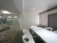 ducen-office-meeting-rooms