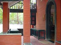 green-house-entrance-verandah