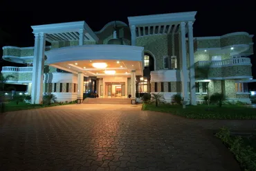 a large building with a large entrance