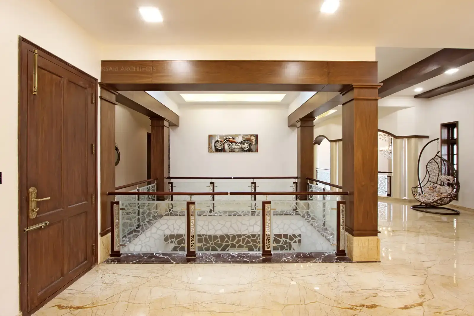 The lobby is connected to spaces visually, by way of colour infusions. The space incorporates bolder and brighter hues.