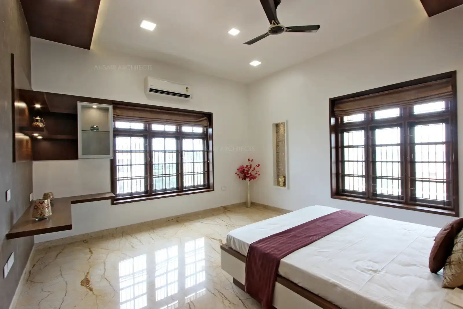 Wall niches and storage spaces are well bound to each other creating a sensual space.